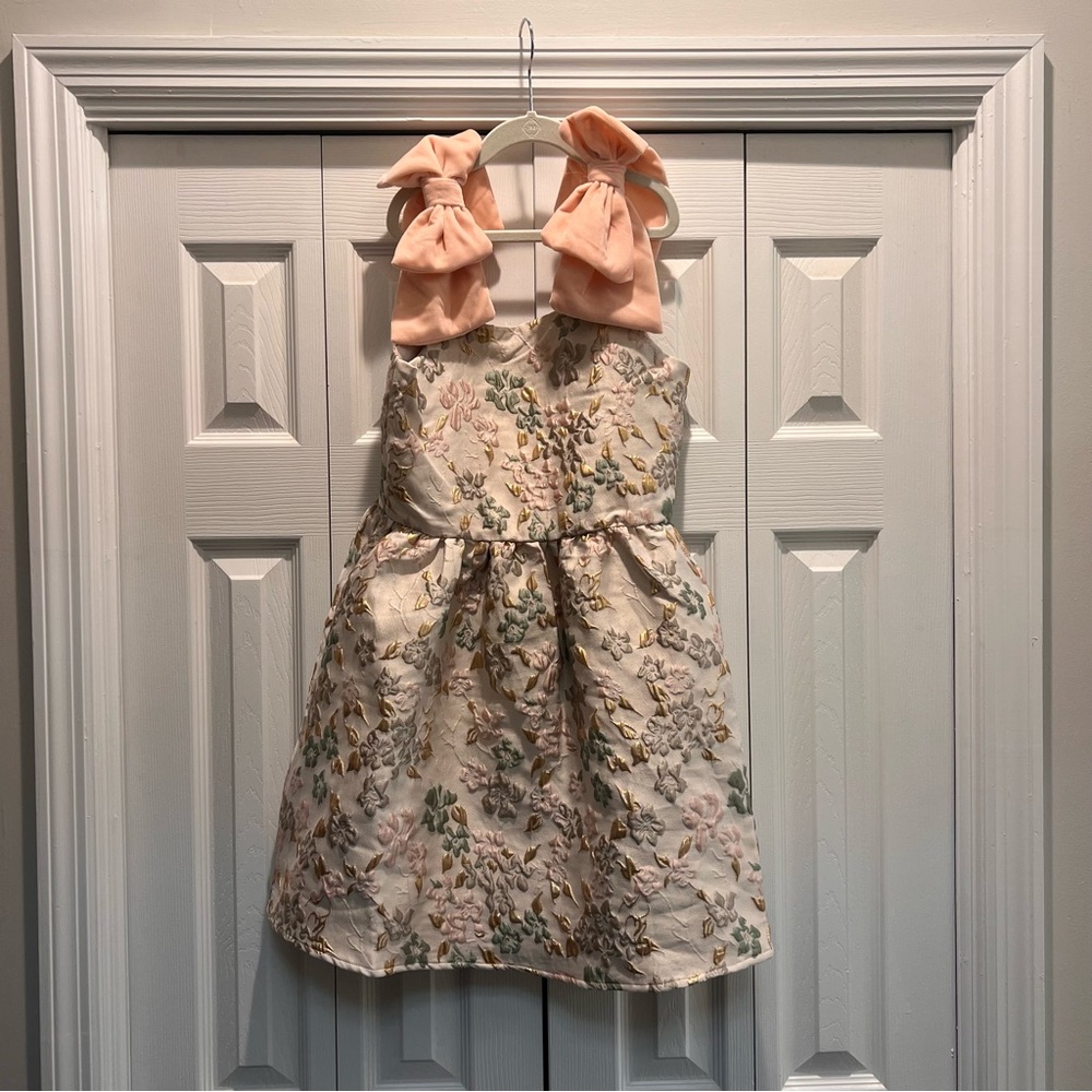 Gianni Bini Kids Formal Dress with Peach and Floral Design